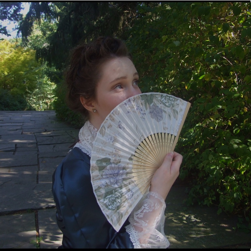 Meet your Posher, Samantha